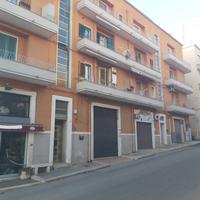 Negozio a Noci, via Cappuccini 44, 1 locali
