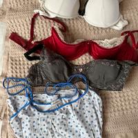 Intimissimi reggisenti tg. 3 + canottiera