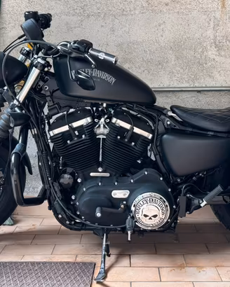 Harley Davidson 883