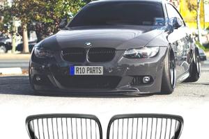 GRIGLIE BMW E92 E93 LOOK M PERFORMANCE NERO LUCIDO