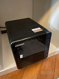 QNAP TS-453Be 16GB RAM 2.5GbE 16 TB HDD M.2 NVMe