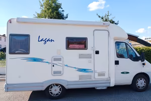 Camper Semintegrale Mc Louis Lagan 252 (2004)