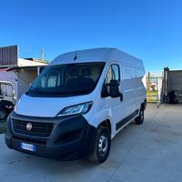 Fiat Ducato passo medio tetto medio