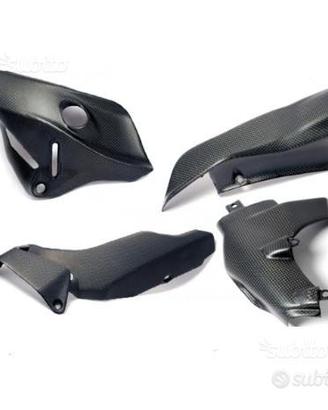 Pannelli fianchetti laterali carbonio monster 1200