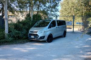Ford custom transit 2016 2.0 diesel 135 CV. 
