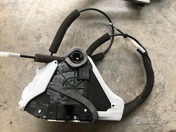 805006PE0A serratura anteriore per NISSAN JUKE