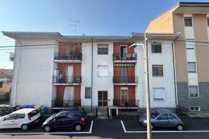 3 LOCALI A SANTHIÀ