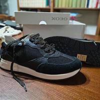 Sneakers nere nuove da donna GEOX