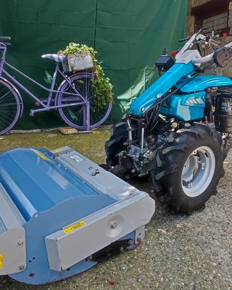 Motocoltivatore Bertolini con trincia 