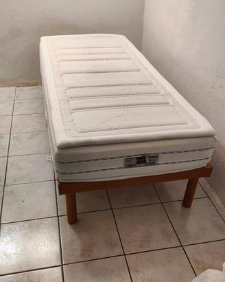 Letto singolo Dorelan legno faggio 