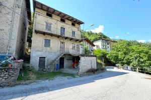 RUSTICO A FAEDO VALTELLINO