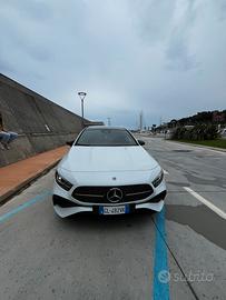 Mercedes a 200d