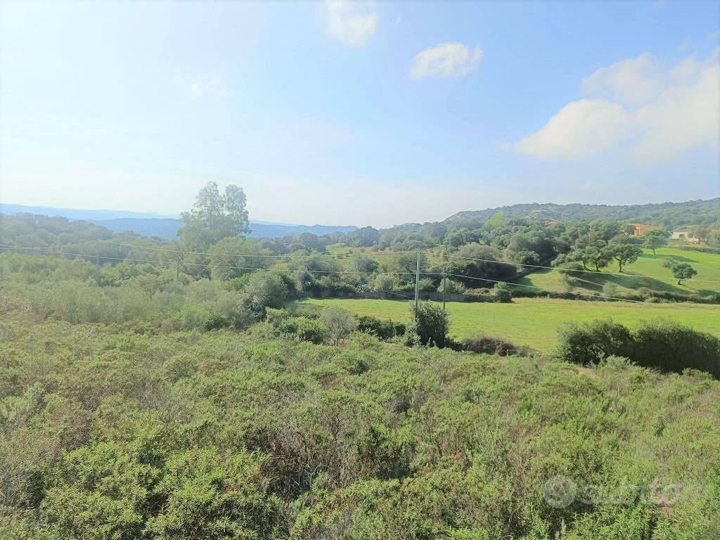 Terreno di 26000 m² a Olbia - Altro