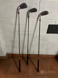 3 Mazze da golf 4,9,P con custodia