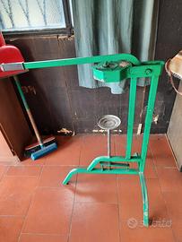 tappatrice manuale per bottiglie