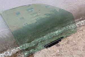 Vetro anteriore Dx Grad Cherokee WJ/WG