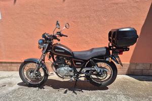 Suzuki GN250