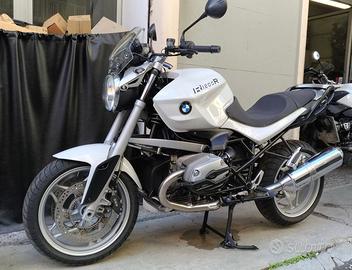 moto BMW R 1200 R,  a Genova