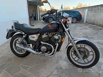 Honda VT 500 - 1985