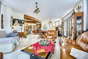 Villa Viale Discesa del Monte, 37, 70014, Conversa