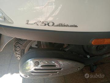 Piaggio Vespa 50
