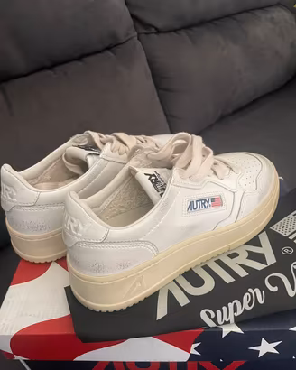Autry Super Vintage 35