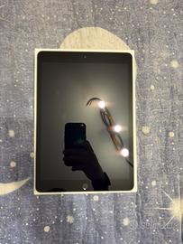 Apple iPad 8ª Generazione 128GB Wi-Fi