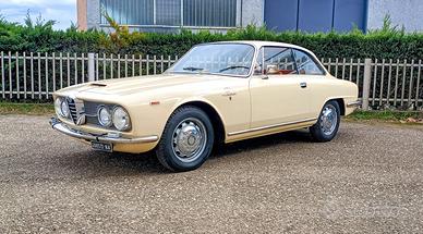 Alfa Romeo 2600 Sprint Coupé