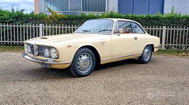 Alfa Romeo 2600 Sprint Coupé