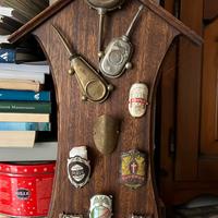 Casetta legno stemmi bicicletta e oliere vintage