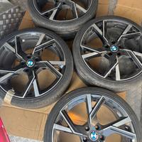 Cerchi e gomme