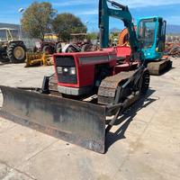 TRATTORE MASSEY FERGUSON 174 c con apripista