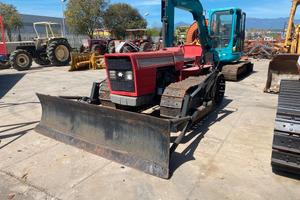 TRATTORE MASSEY FERGUSON 174 c con apripista