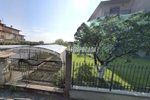 TERRENO EDIFICABILE IDEALE PER IMPRESE E PRIVATI