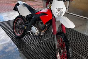 DERBI senda baja r 125
