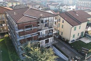 3 LOCALI A COLOGNOLA AI COLLI