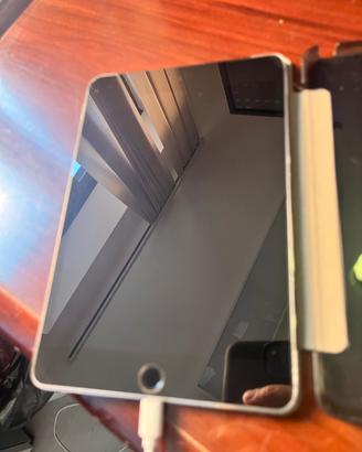 ipad mini 4 128GB WIFI + cellular