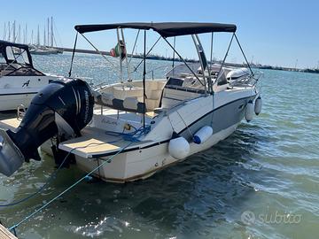 Barca Walkaraund 8,5mt trimarchi dylet 85