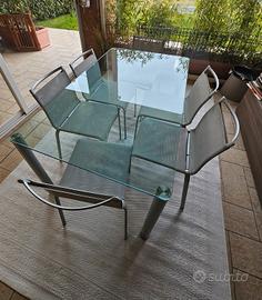 Tavolo vetro temperato + 6 sedie impilabili