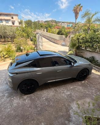 Stupenda DS4  1600 180cv