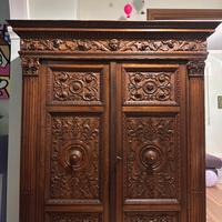 mobile stile rinascimentale