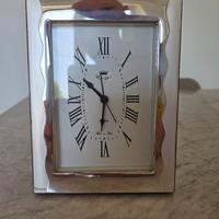 orologio con cornice argento