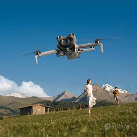 Drone DJI Mini 5 Pro Combo RC 2 + Care Refresh 2 a