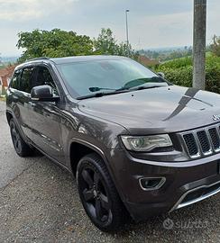 Jeep cherokee 3000 V6 CRD Diesel Overland
