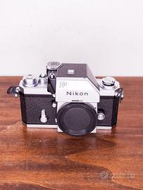 Nikon F 35mm con mirino Photomic