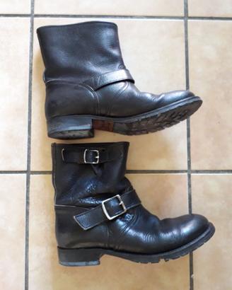 Scarpe in pelle 39