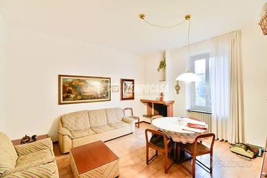 PORZIONE DI CASA SENZA SPESE CONDOMINIALI