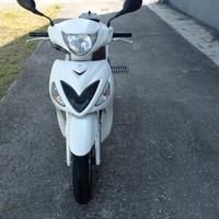 Suzuki UX Sixteen 125 - 2009
