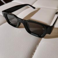 Occhiali da sole piccoli 