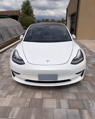 Tesla Model 3 Standard Range Plus